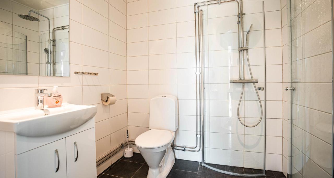 Saxnäs Ferieboende L Sara Färjestaden Exterior foto