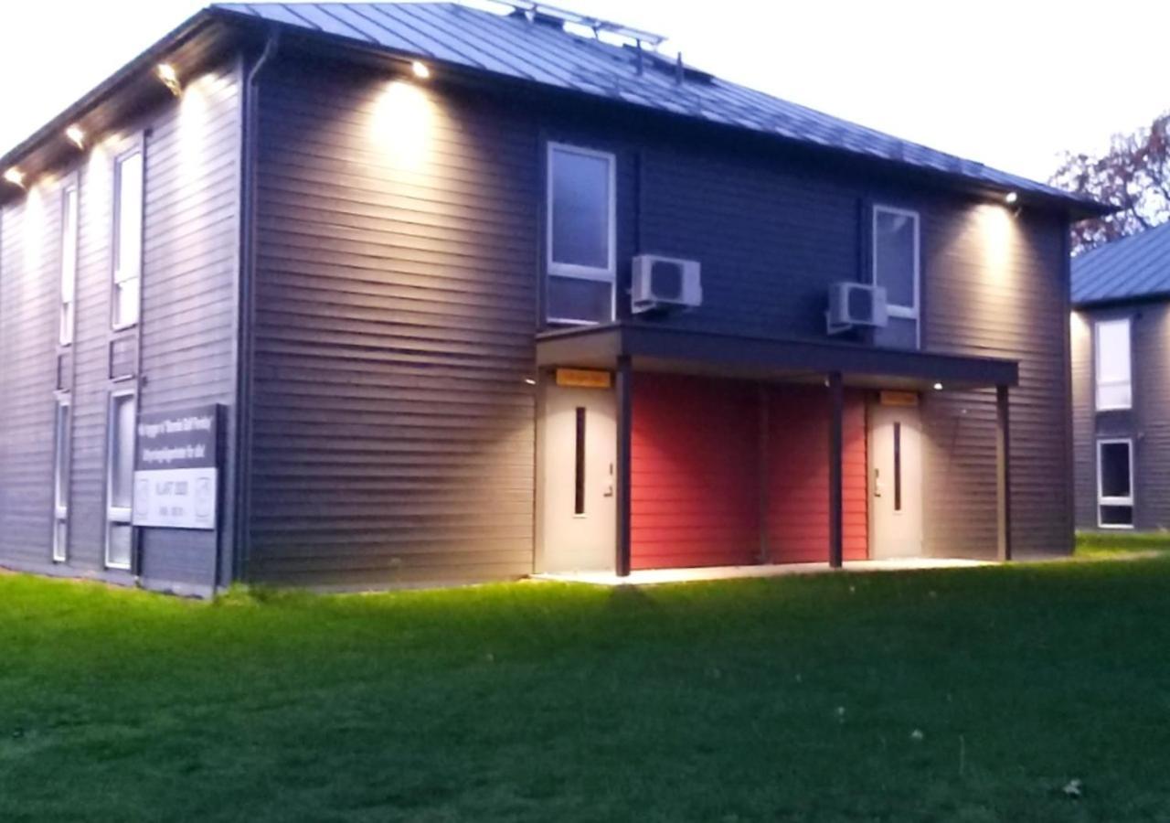Saxnäs Ferieboende L Sara Färjestaden Exterior foto
